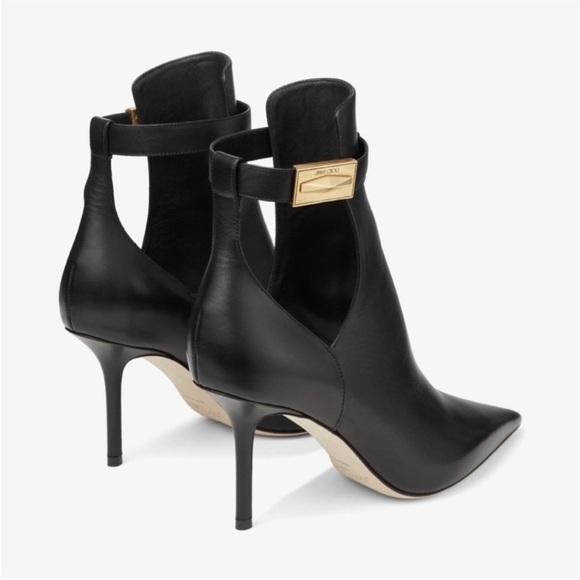 New Jimmy CHOO Nell Ankle Boot 85 Black Calf
Leather Ankle Boots $1,395 41 - Picture 3 of 16